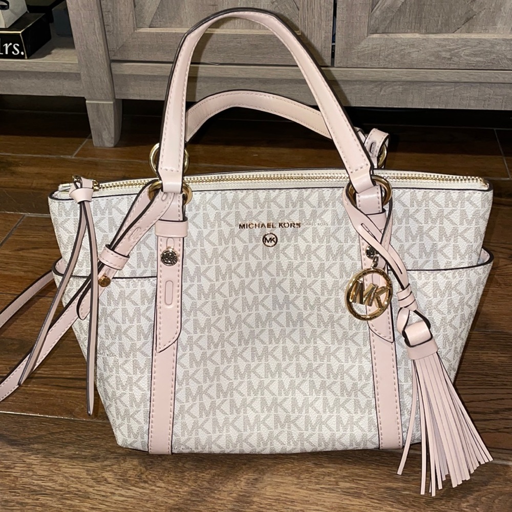 Michael Kors monogram bag
